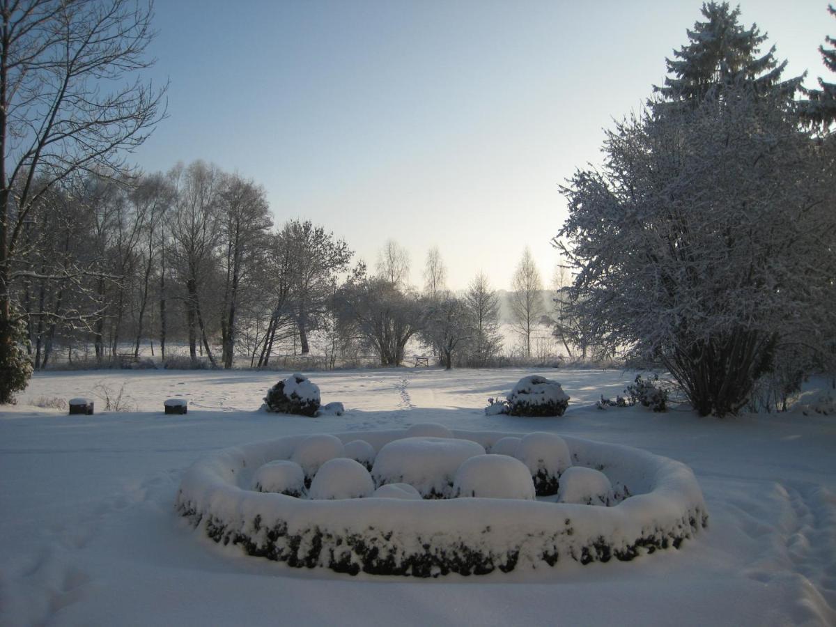 Neuhausen  Gartenzimmer Im Schloss Neuhausen מראה חיצוני תמונה