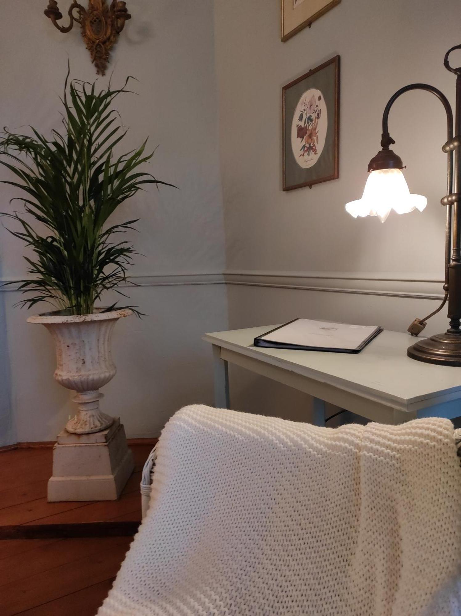 Neuhausen  Gartenzimmer Im Schloss Neuhausen מראה חיצוני תמונה